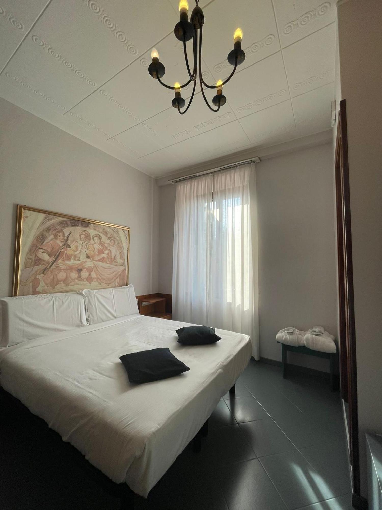 Hotel La Bussola Cittiglio Zewnętrze zdjęcie