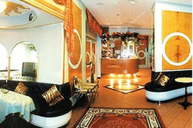 Hotel La Bussola Cittiglio Zewnętrze zdjęcie