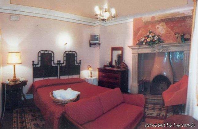 Hotel La Bussola Cittiglio Zewnętrze zdjęcie
